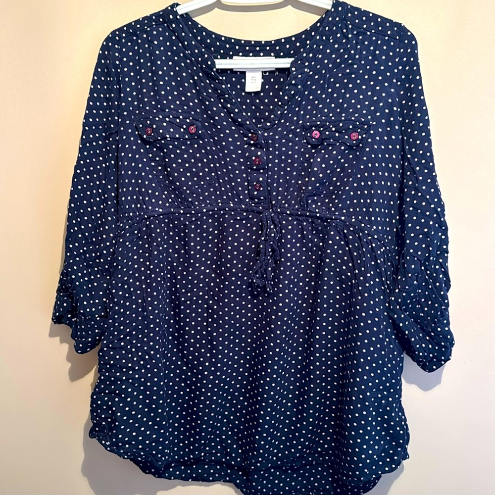Motherhood Maternity Top- navy with white polka dots- Size Large- Comfortable